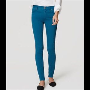 Loft Sateen Five Pocket Legging